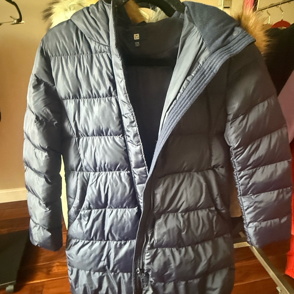 Girls 2 jackets! Uniqlo Navy Puffer Coat & Crew Cuts Puffer Jacket